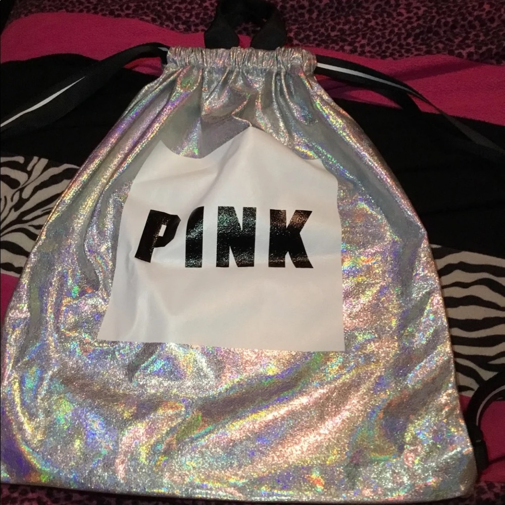 PINK VS HOLOGRAPHIC SLING BAG
